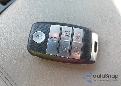 2016 Kia Sedona Ex z USA, uszkodzony, nr VIN KNDMC5C18G6139214